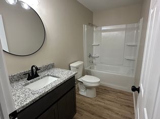 1214 Gregg St #1220, Washington Court House, OH 43160