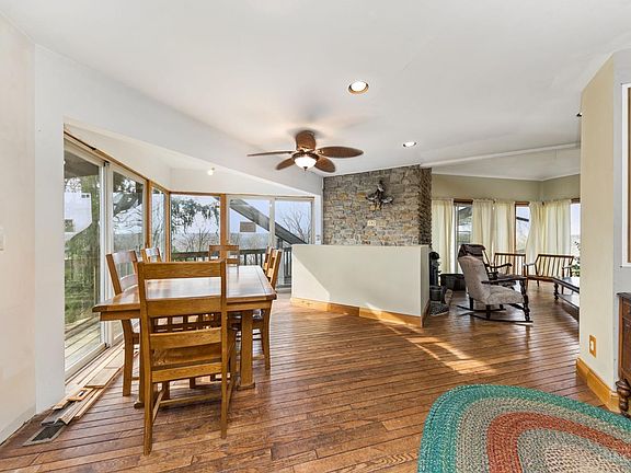 2nd image of 5323 Buck Run Rd