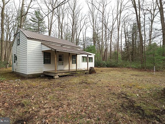 2nd image of 2469 Laurel Run Rd