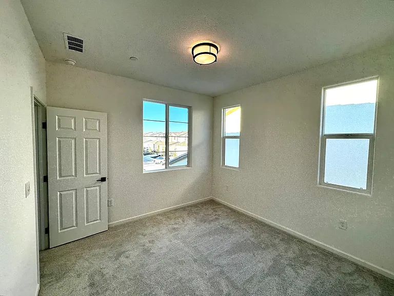12664 Monterey Pine Ave — Photo 36