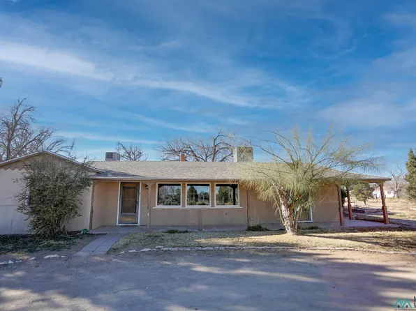 1511 N Canal St, Carlsbad, NM 88220