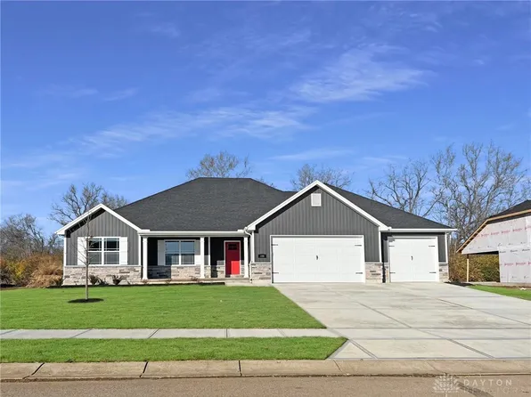 120 Mound Builder Pl, Carlisle, OH 45005