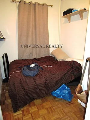 Rented by Universal Realty Group | media 30