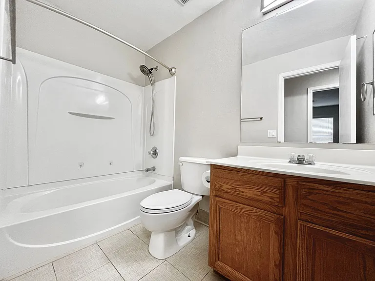 7253 W State Ave — Photo 30
