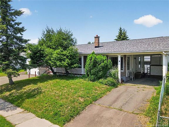 3rd image of 9 Keenan Dr