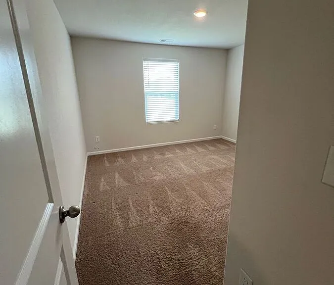 608 Frosty Way — Photo 27