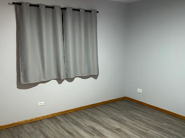 7318 Ogden Ave #2E — Photo 10