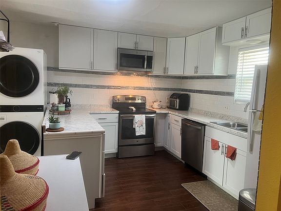 5th image of 2131 Trellis Pl #2131