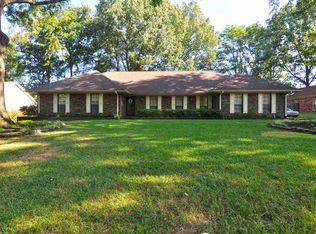 7180 Egerton Ln, Germantown, TN 38138