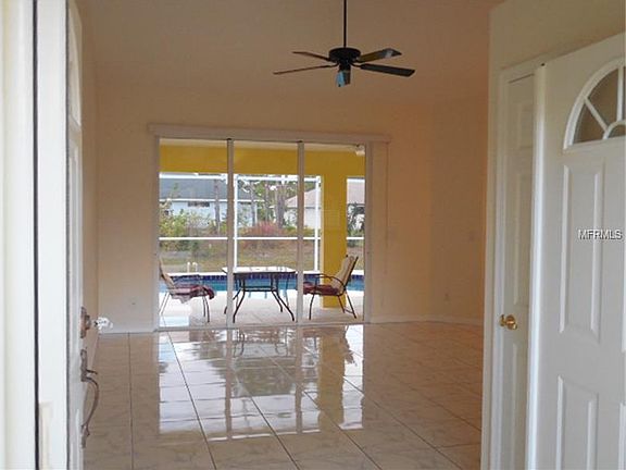 2nd image of 83 Broadmoor Ln