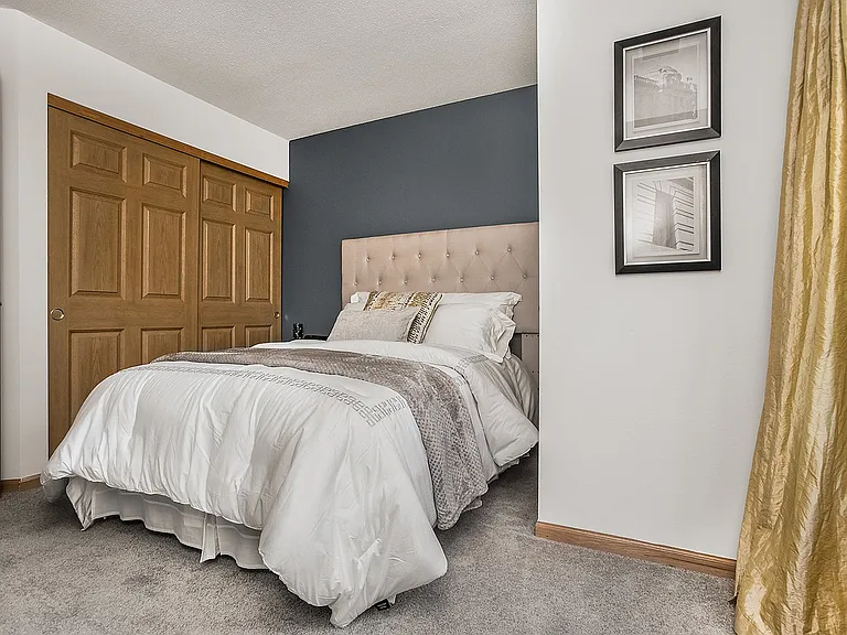 Library Hill Apartments — Photo 19