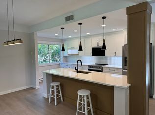 623 Heritage Vlg #B, Southbury, CT 06488