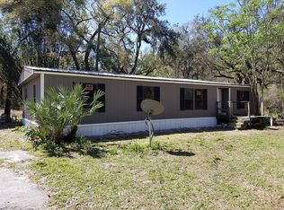 3910 SE 76th Ln, Inglis, FL 34449