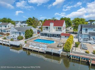 92 Spinnaker Ct, Bayville, NJ 08721
