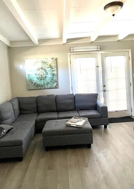 1st image of 3819.5 Clairemont Sq #2