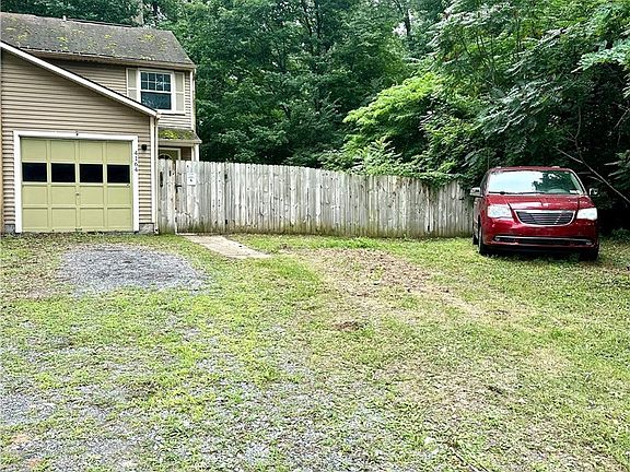 3rd image of 4164 Long Branch Rd