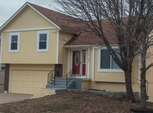 10722 Stark Ave, Kansas City, MO 64134