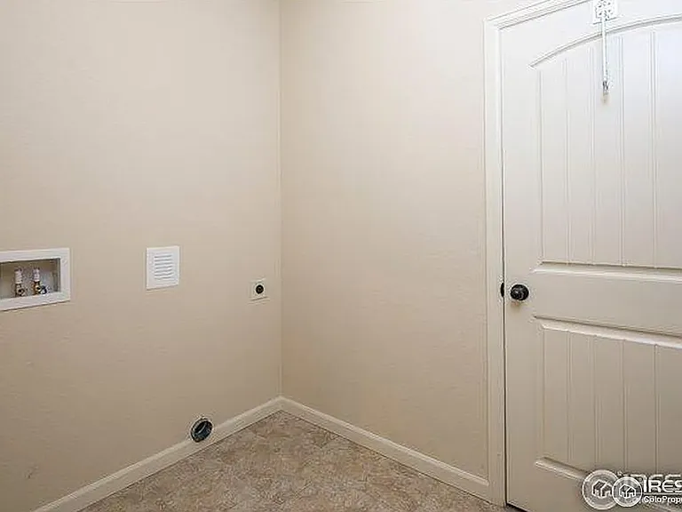585 Callisto Dr #202 — Photo 18