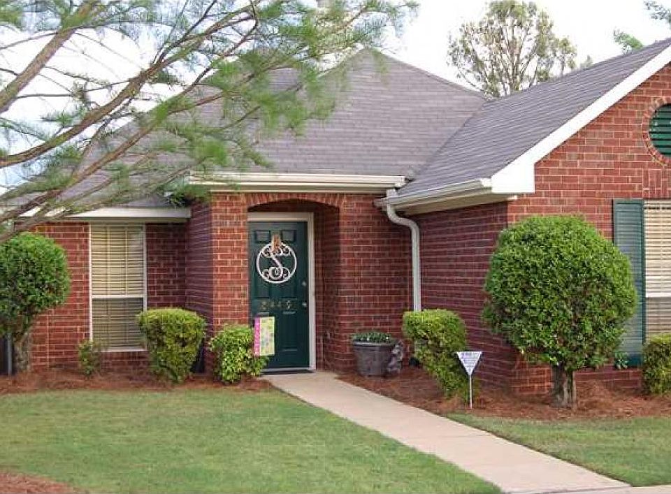 1st image of 8449 Water Oak Ct