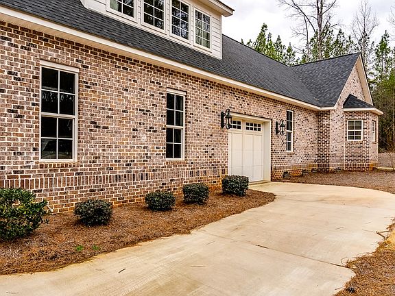 4th image of 113 Sawgrass Pl