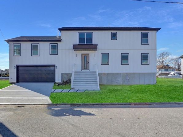 771 S 9th St