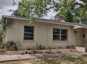 617 Hollingsworth Rd, Lakeland, FL