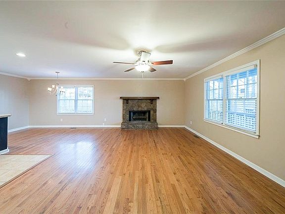 2nd image of 131 Golden Hills Dr