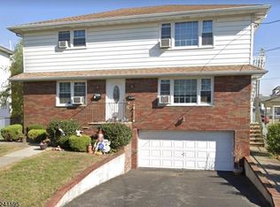 11 Radcliffe Ave, Woodland Park, NJ 07424