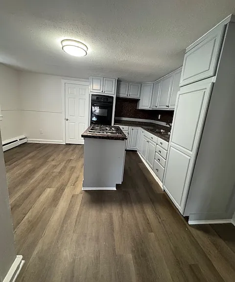 94B W Chestnut St #B — Photo 4