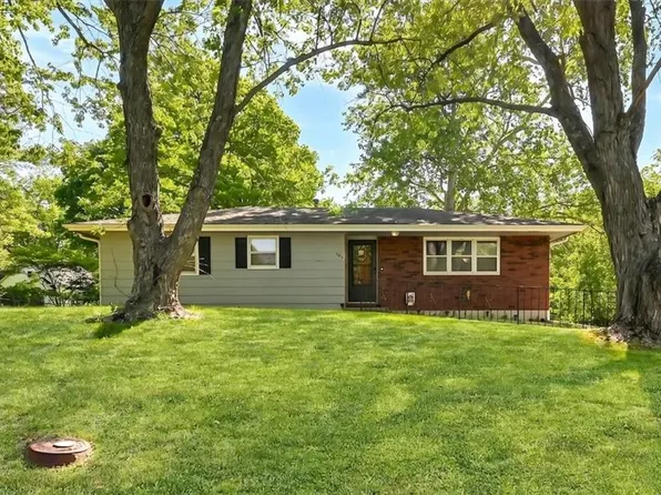 509 Topeka Ave, Leavenworth, KS 66048