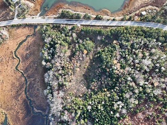 3rd image of 308 High Way