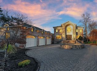 387 E Mount Pleasant Ave, Livingston, NJ 07039