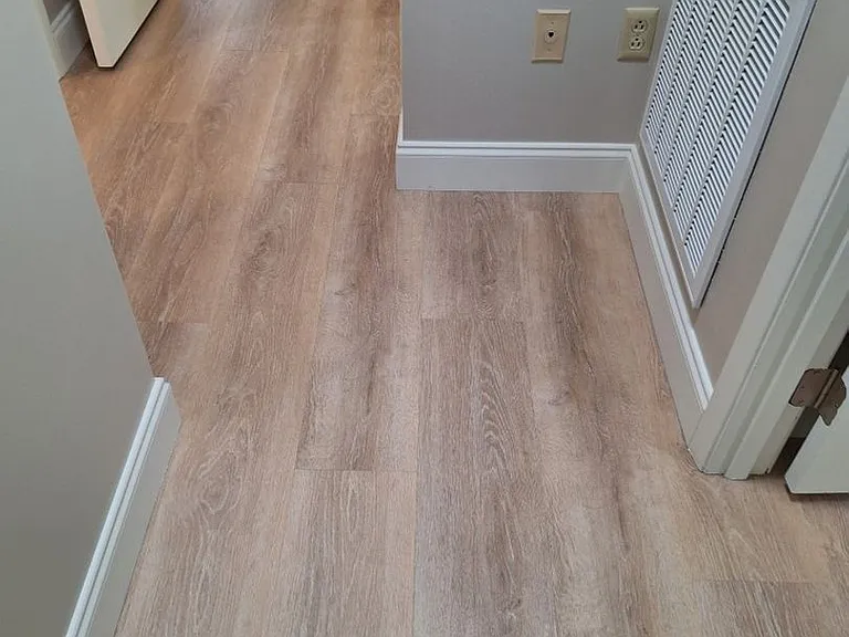 6826 Dorchester Dr — Photo 48