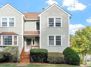 142 Patrick Rd UNIT 142, Tewksbury, MA 01876