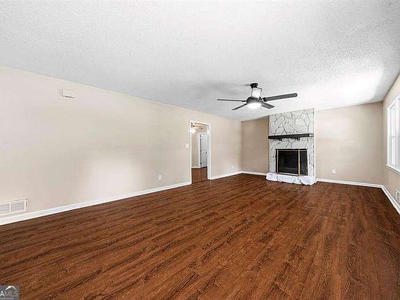 4th image of 4306 Abney Dr