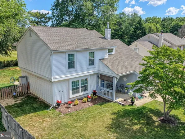 1275 N Farmview Dr, Dover, DE 19904