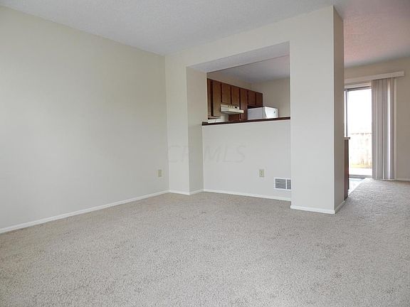 2nd image of 755 Ficus Dr