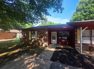 2923-2925 N Sunny Ln #2927, Fayetteville, AR 72703