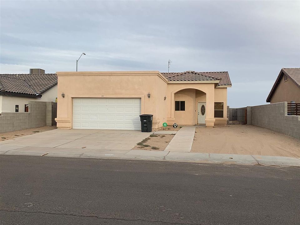1st image of 399 N Montano Dr