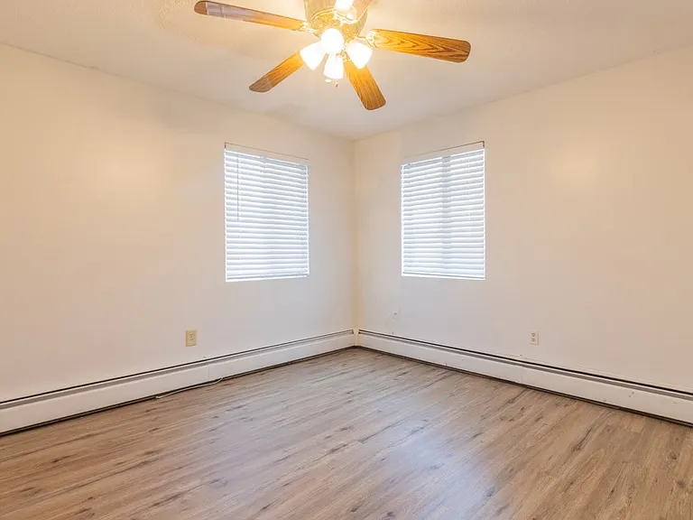10 Josephine St #205 — Photo 4