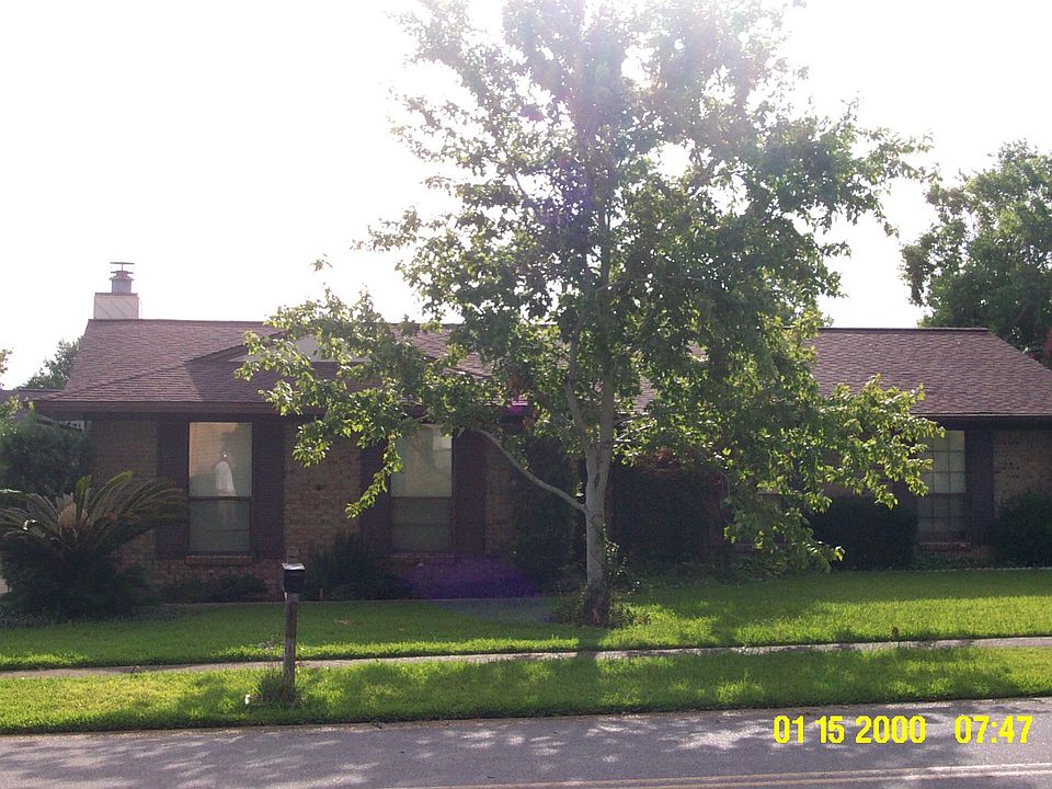 421 Overstreet Dr