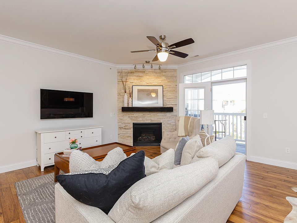 1st image of 1151 Mill Crossing Dr APT 305