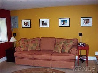 3rd image of 67 Beekman Dr
