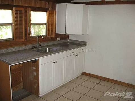 5th image of 4519 Burlington Ave N
