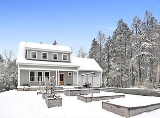 325 Harris Rd, Cumberland, ME 04021