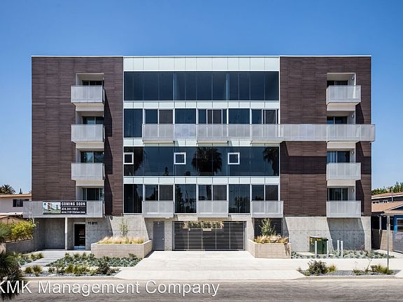 2nd image of 11811 Culver Blvd #506