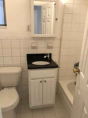 Rented by Landmark Real Estate | media 23