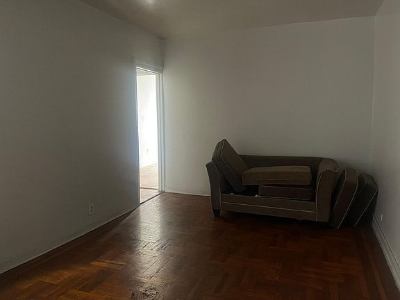 2nd image of 3578 Dekalb Ave APT 4