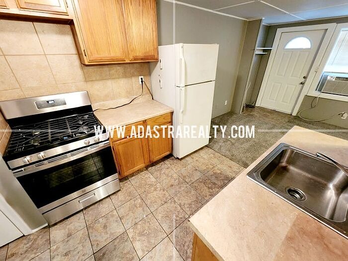 Main St 9plex 227 E Main St Gardner KS Zillow