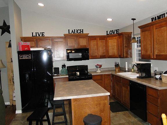 2nd image of 1606 Luna Dr